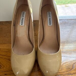 Steve Madden Women's Nude Heels